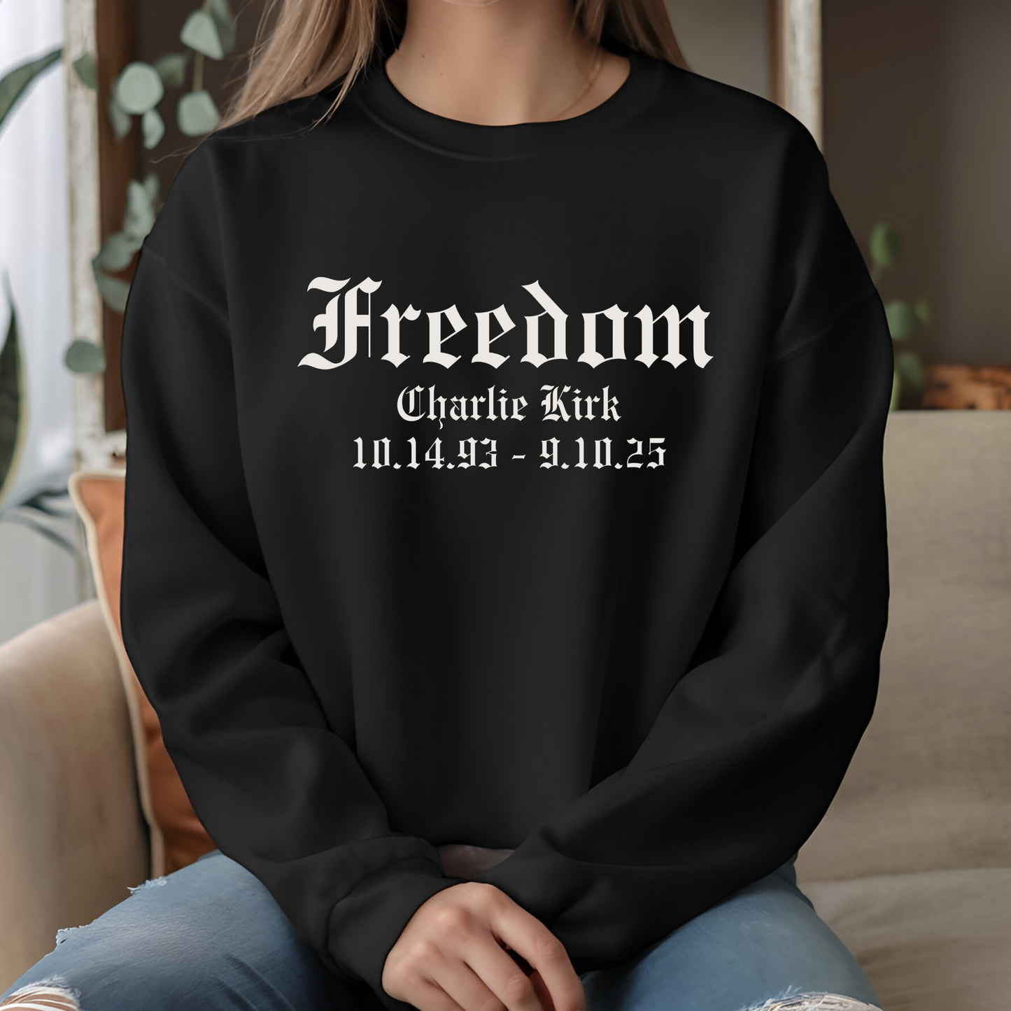 Charlie Kirk Sweatshirt Activist Patriot Freedom Sweatshirt