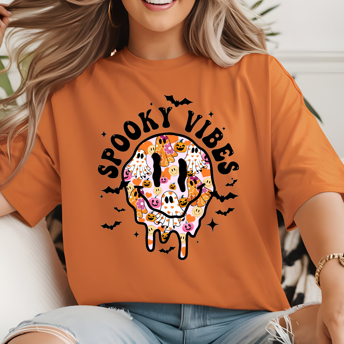 Halloween T-Shirt Spooky Vibes Cotton T-Shirt Retro Smiley Face Shirt