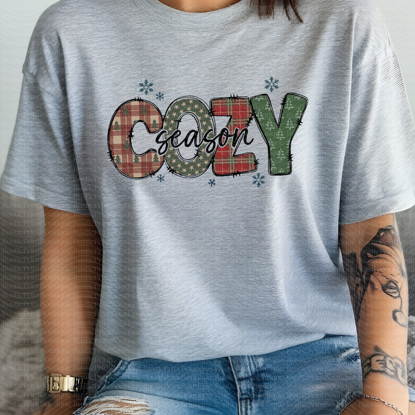 Christmas T-Shirt Vintage Xmas Shirt Cozy Season Tee