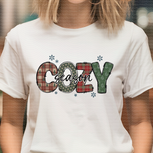 Christmas T-Shirt Vintage Xmas Shirt Cozy Season Tee